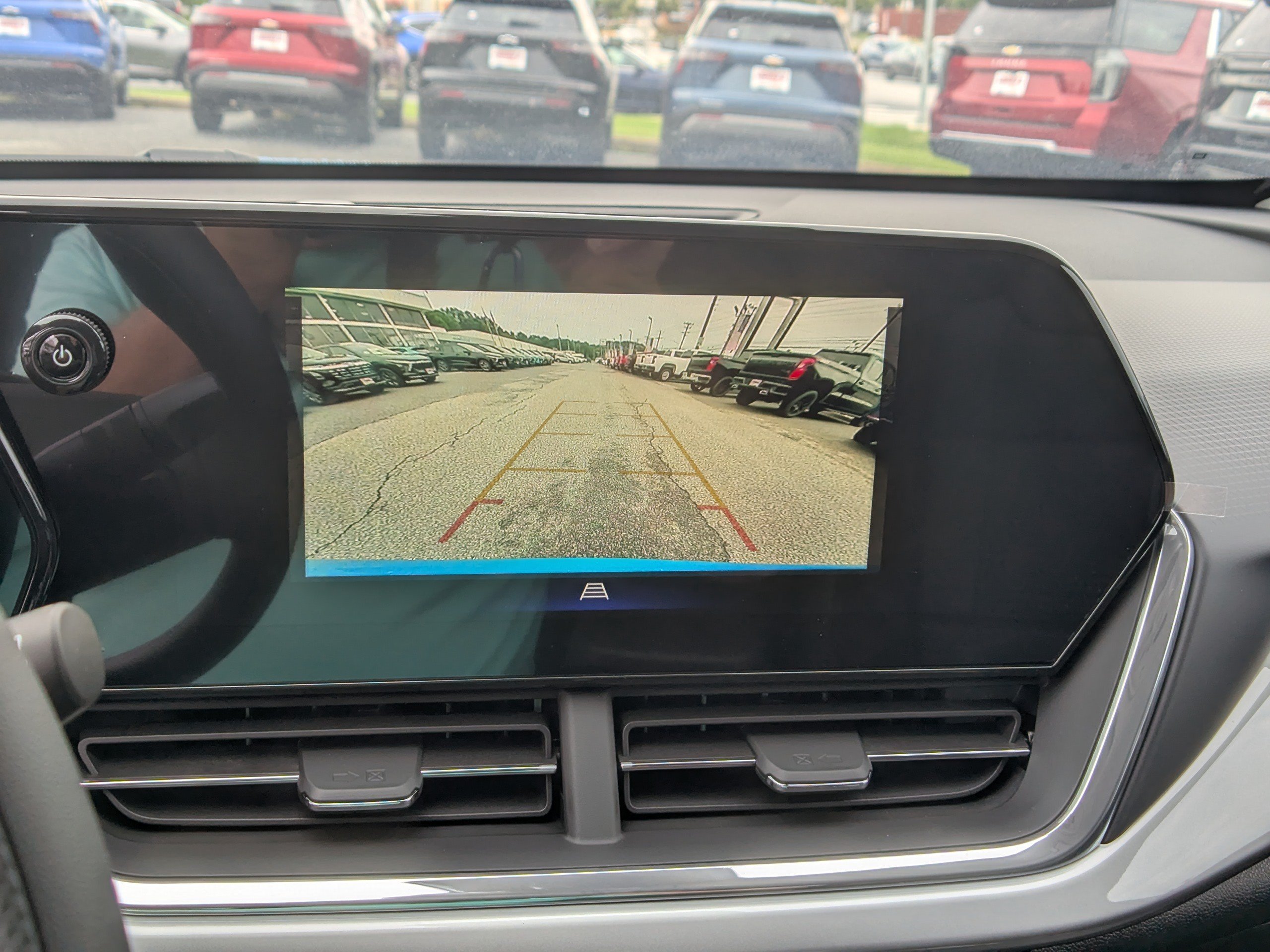 New 2026 Chevrolet Trax LT FWD image 18