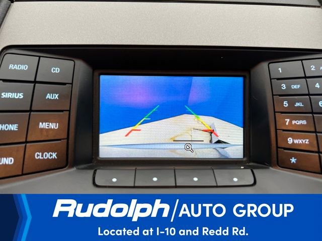 Used 2018 Ford Taurus SE image 19