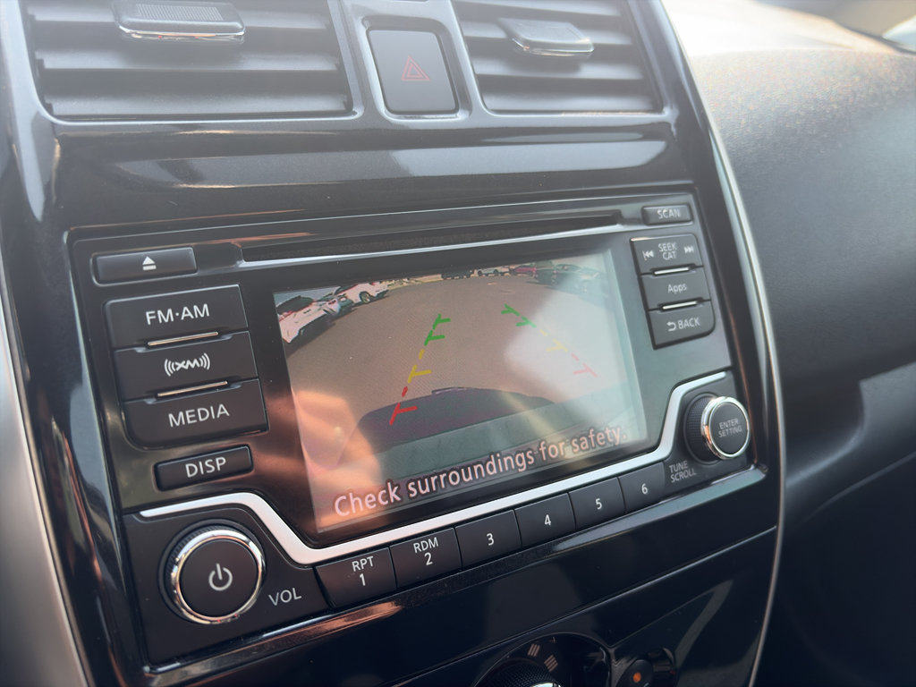 Used 2016 Nissan Versa Note SV FWD image 27
