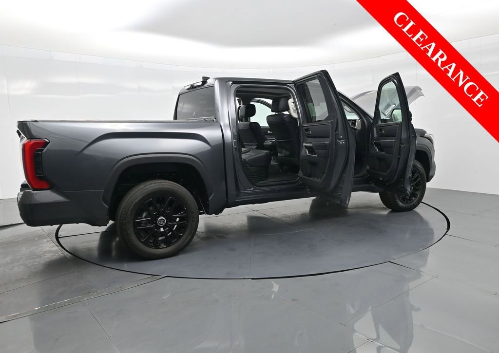 Used 2024 Toyota Tundra Limited image 38
