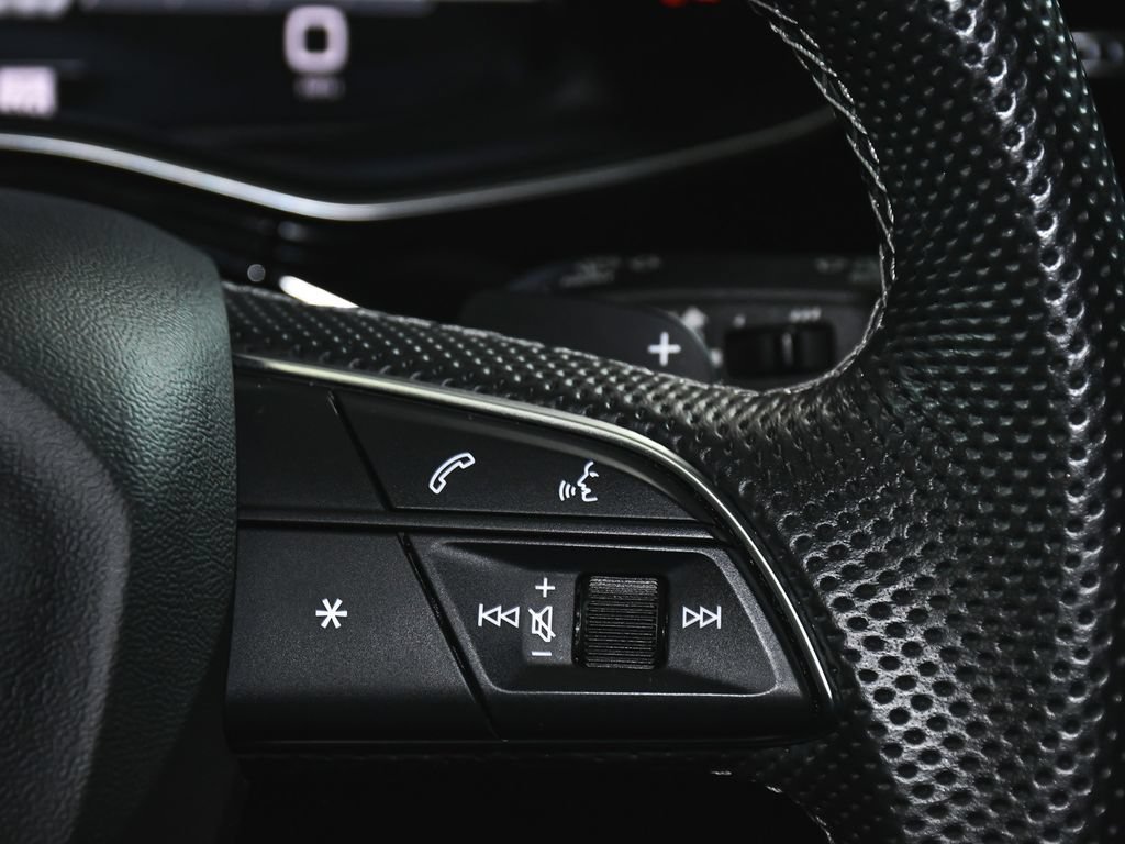 Used 2024 Audi SQ7 Prestige w/ Prestige Package AWD/4WD image 35