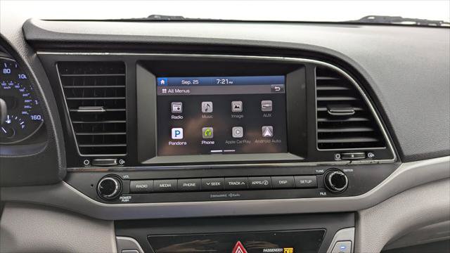 Used 2017 Hyundai Elantra SE FWD image 28