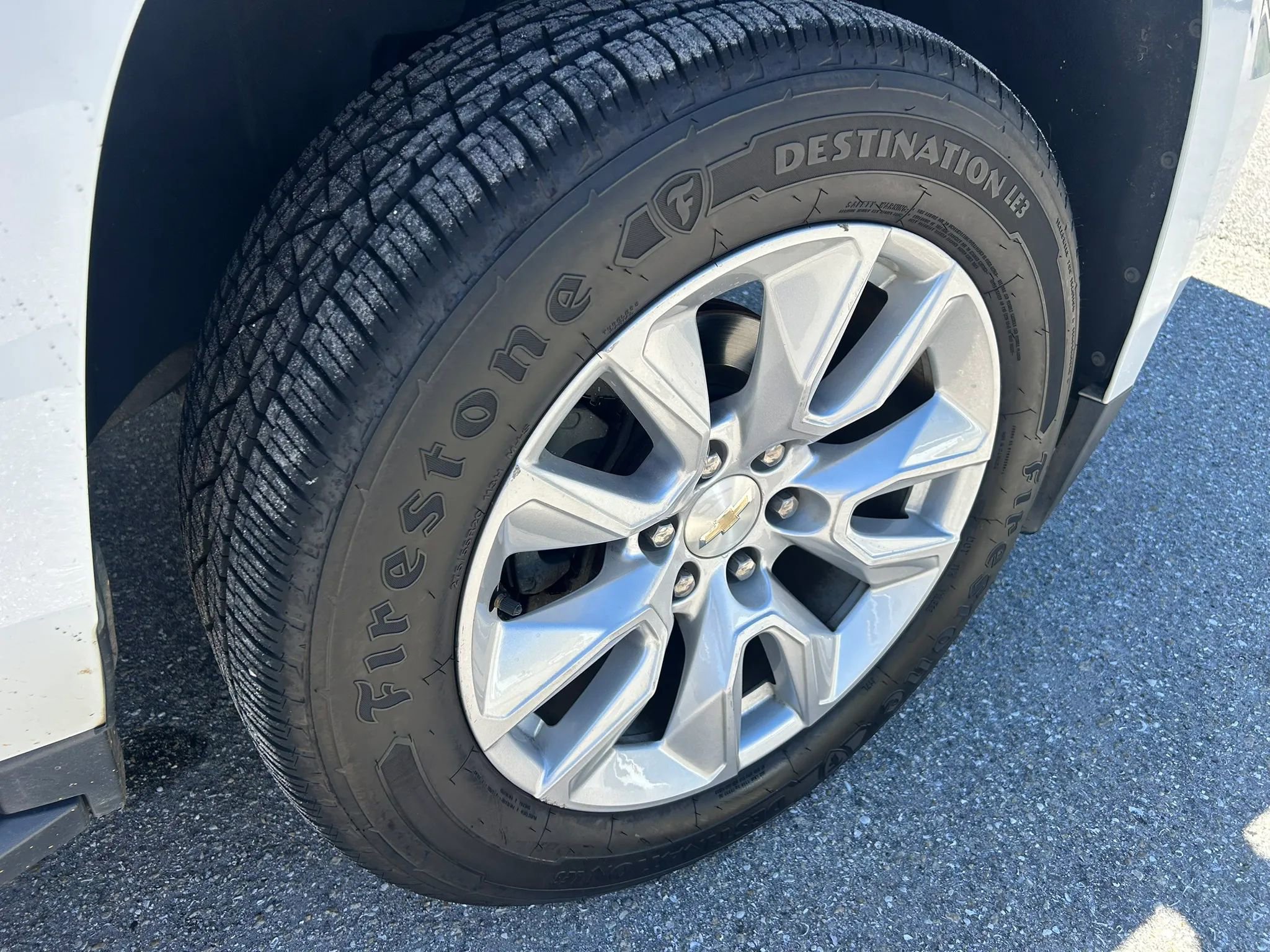 Used 2017 Chevrolet Suburban LT RWD image 12