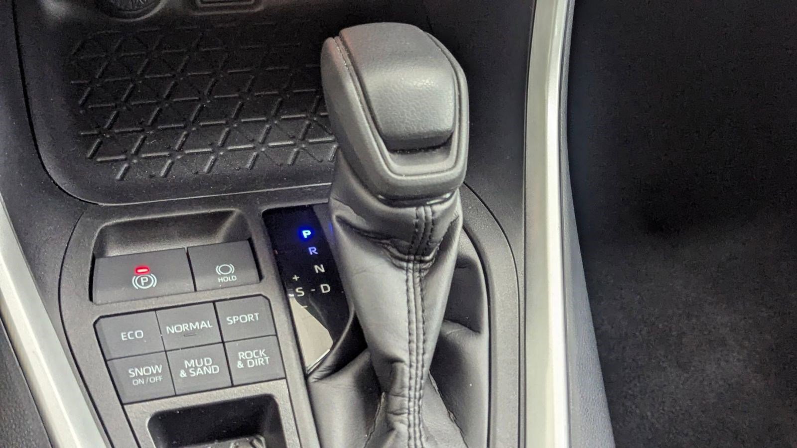 Used 2024 Toyota RAV4 XLE image 18