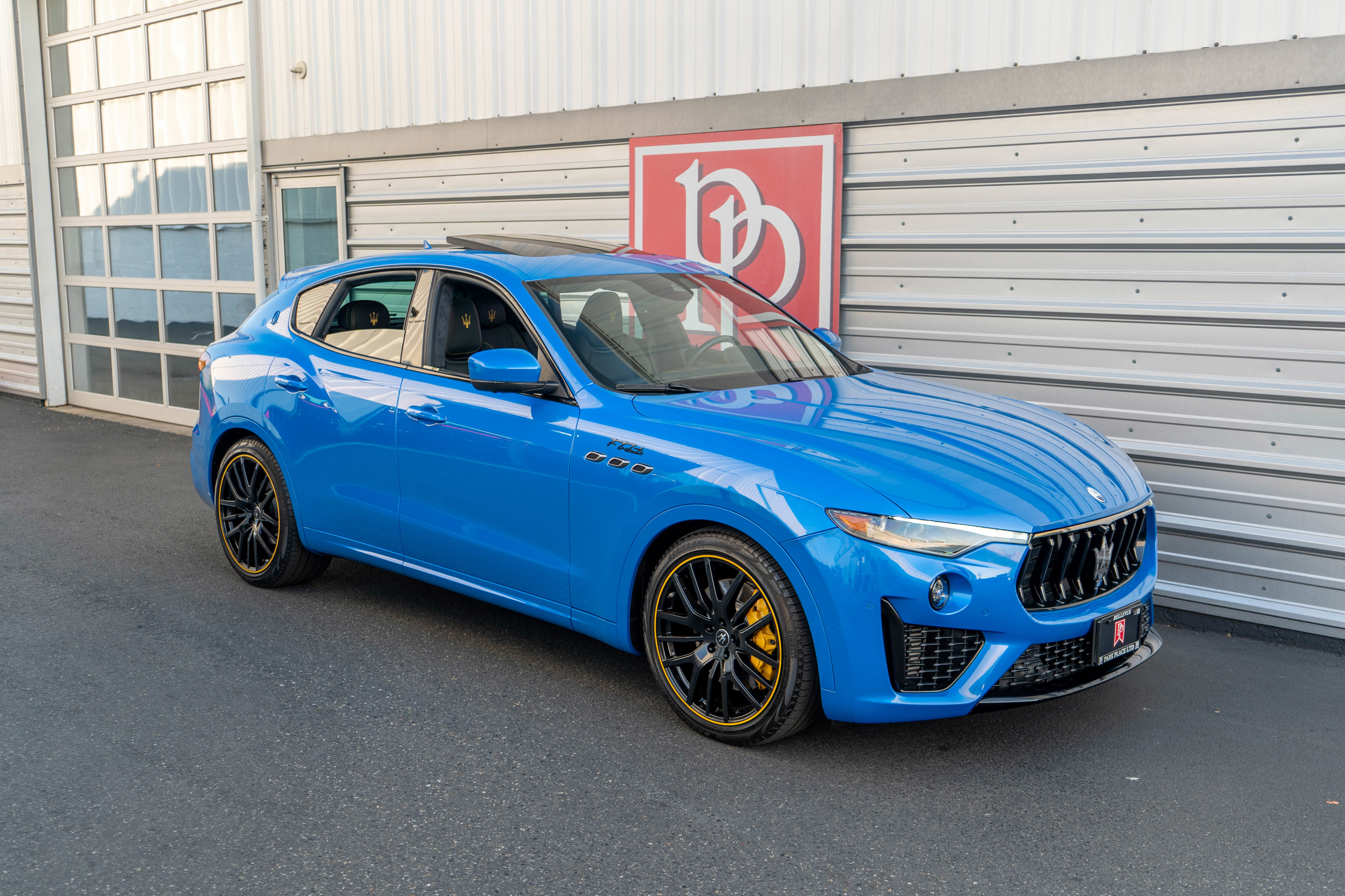 Used 2022 Maserati Levante F Tributo image 58