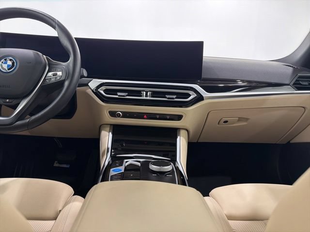Certified 2023 BMW i4 eDrive35 w/ Premium Package RWD image 35