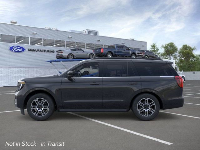 New 2025 Ford Expedition Active image 4