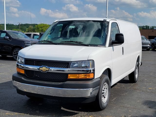 New 2026 Chevrolet Express 2500 w/ Safety Package RWD image 2