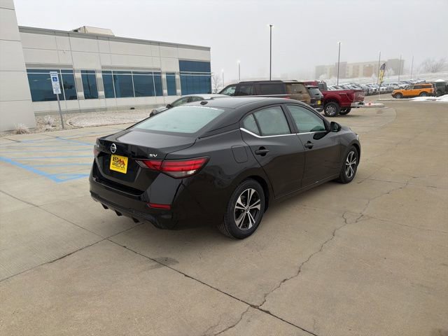 Used 2021 Nissan Sentra SV image 3