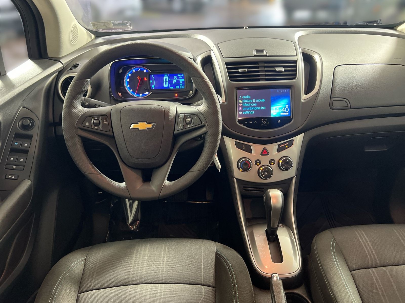 Used 2015 Chevrolet Trax LT FWD image 24