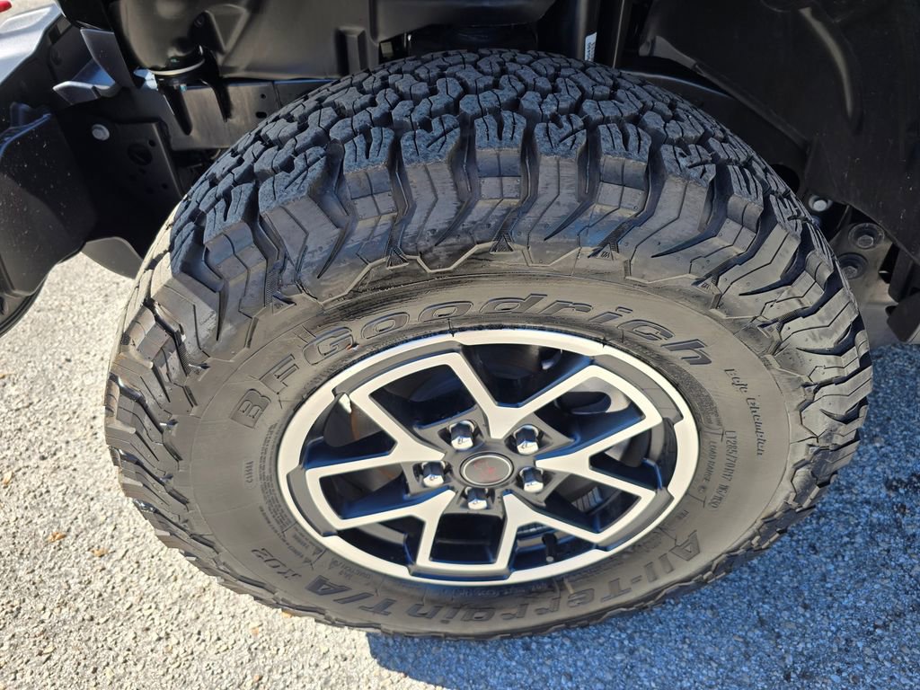 Certified 2026 Jeep Wrangler Unlimited Rubicon image 11