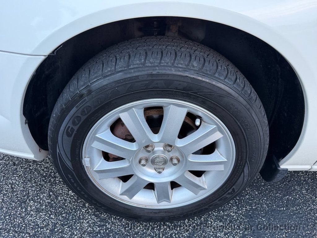 Used 2004 Chrysler Sebring GTC FWD image 62