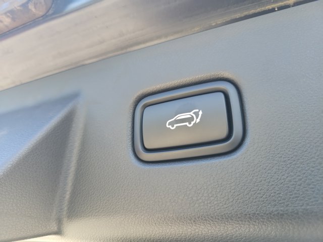 Used 2022 Hyundai Tucson Limited FWD image 12