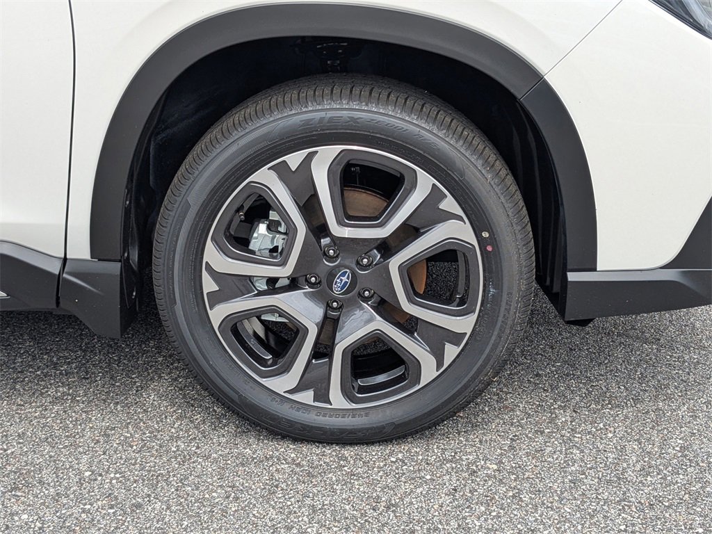 New 2025 Subaru Ascent Touring image 11