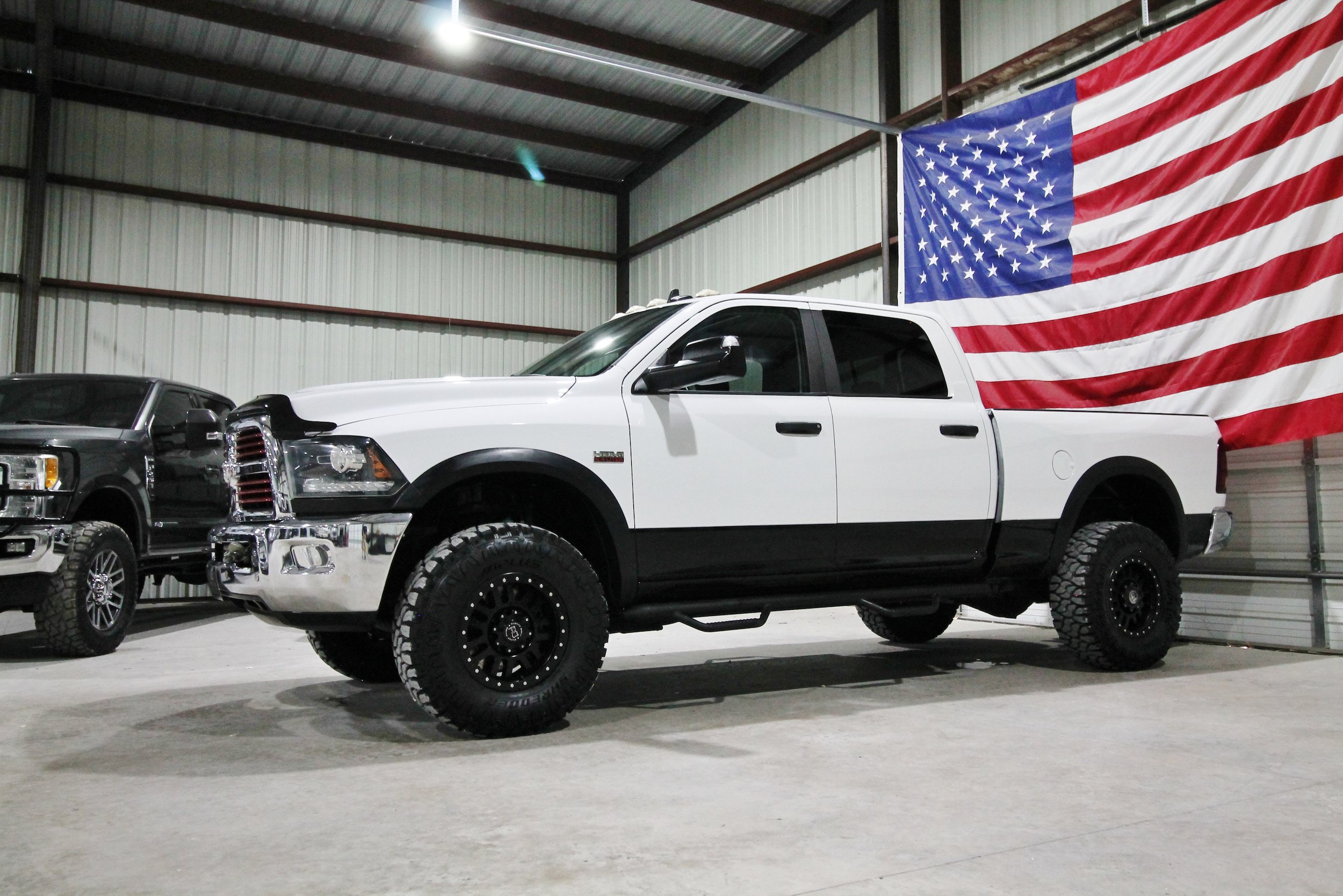 Used 2014 RAM 2500 Power Wagon w/ Luxury Group AWD/4WD image 4