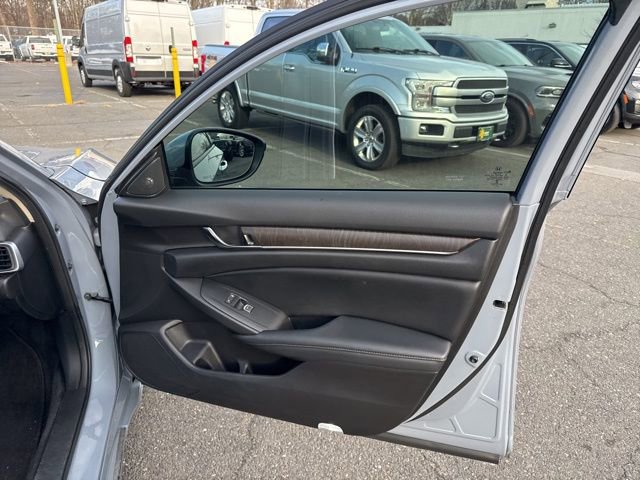 Used 2022 Honda Accord Touring image 34