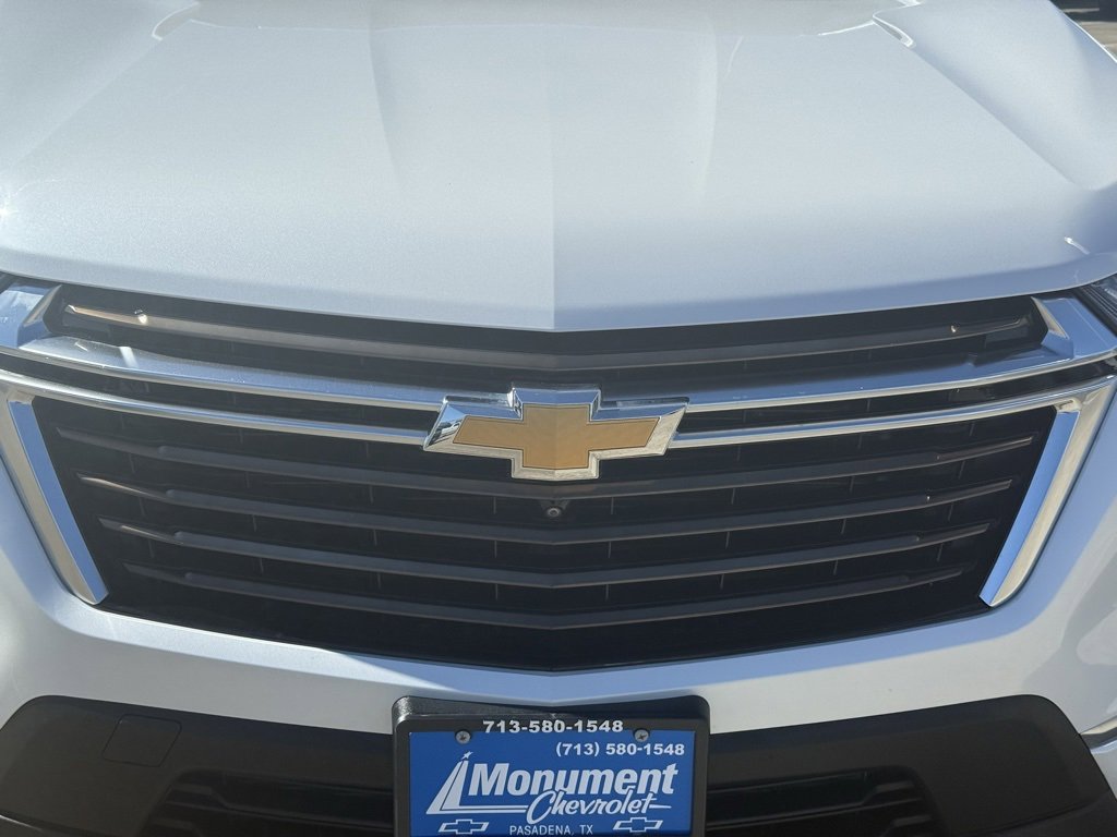 Used 2023 Chevrolet Traverse High Country w/ LPO, Floor Liner Package image 4