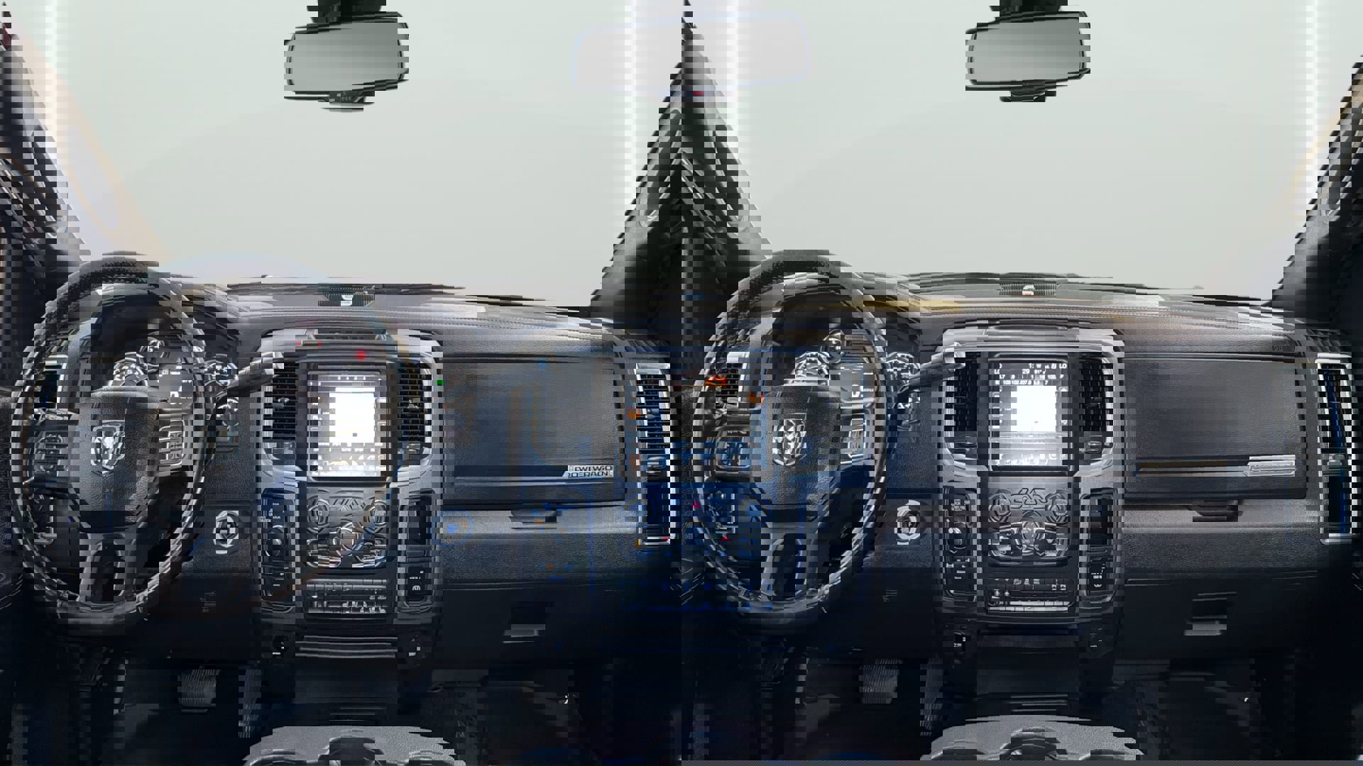 Used 2017 RAM 2500 Power Wagon w/ Leather & Luxury Group image 14