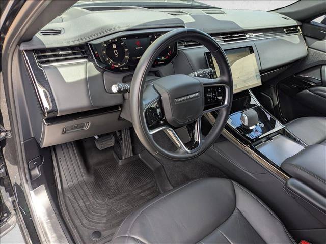Used 2024 Land Rover Range Rover Sport SE AWD/4WD image 10