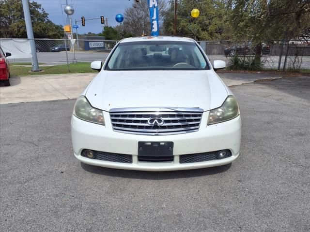 Used 2007 INFINITI M35 w/ Journey Pkg RWD image 4
