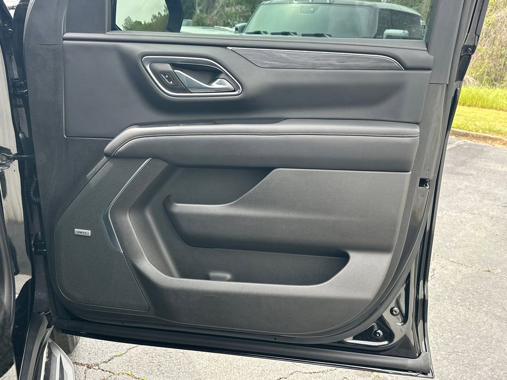 Used 2021 GMC Yukon XL SLT image 15