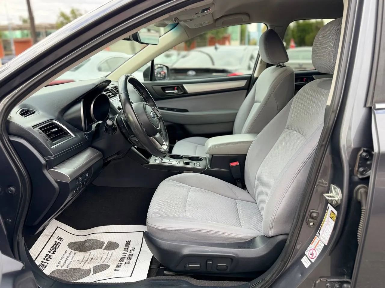 Used 2018 Subaru Outback 2.5i Premium image 27