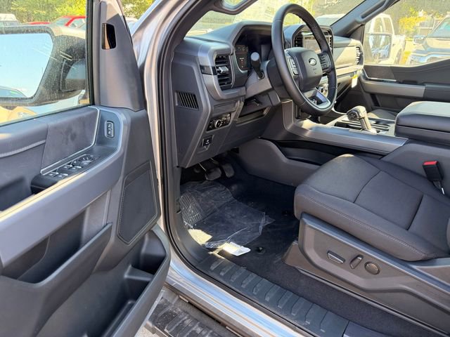 New 2025 Ford F150 XLT w/ Equipment Group 302A MID image 23