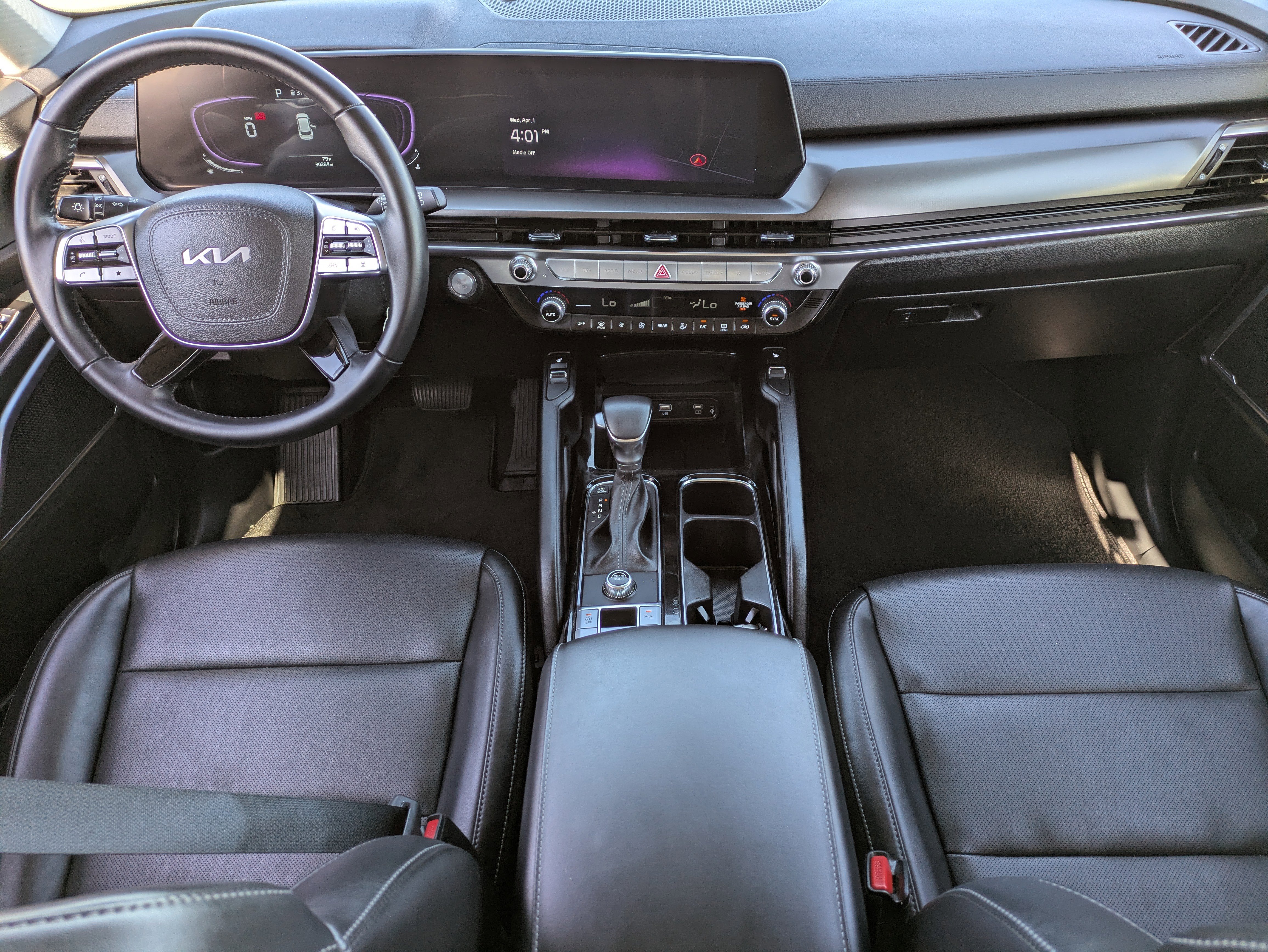 Used 2025 Kia Telluride S image 16