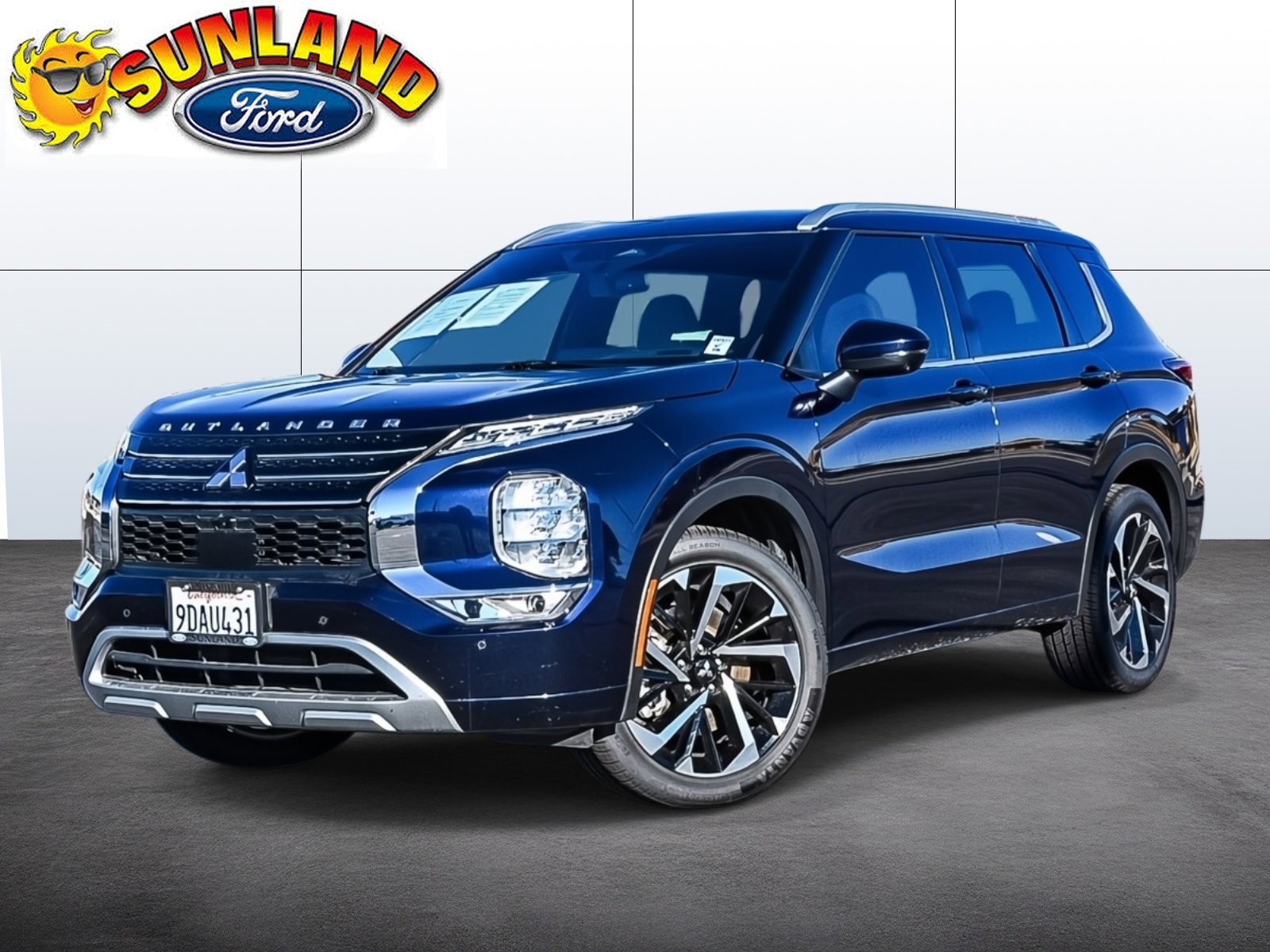 Used 2022 Mitsubishi Outlander SEL image 1