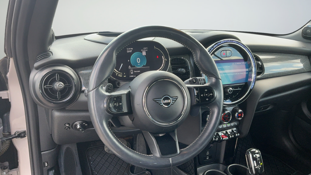 Used 2023 MINI Cooper S FWD image 8