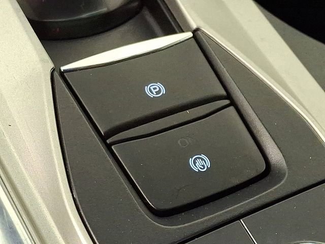 Used 2023 Ford Explorer XLT w/ Equipment Group 202A image 25