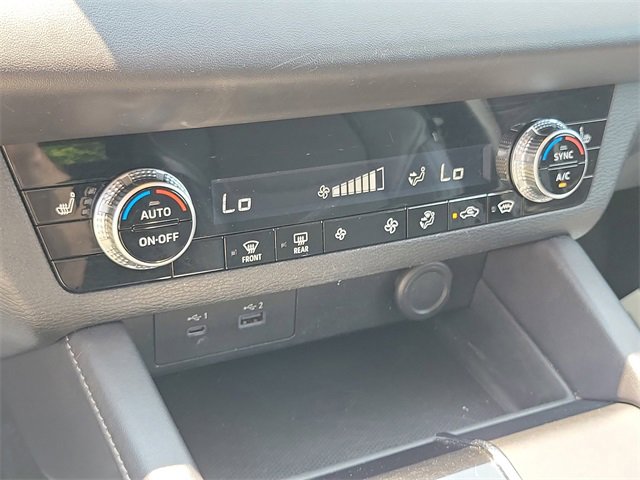 Used 2023 Mitsubishi Outlander SE Black Edition image 20