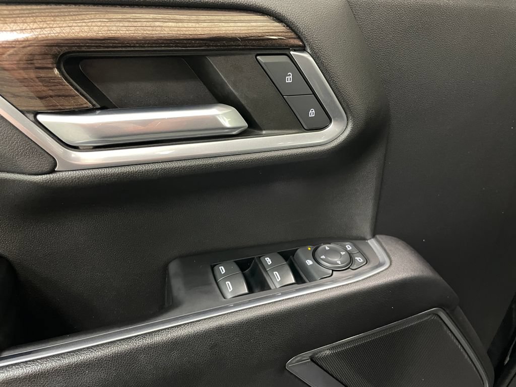 Certified 2022 Chevrolet Silverado 1500 LT AWD/4WD image 23