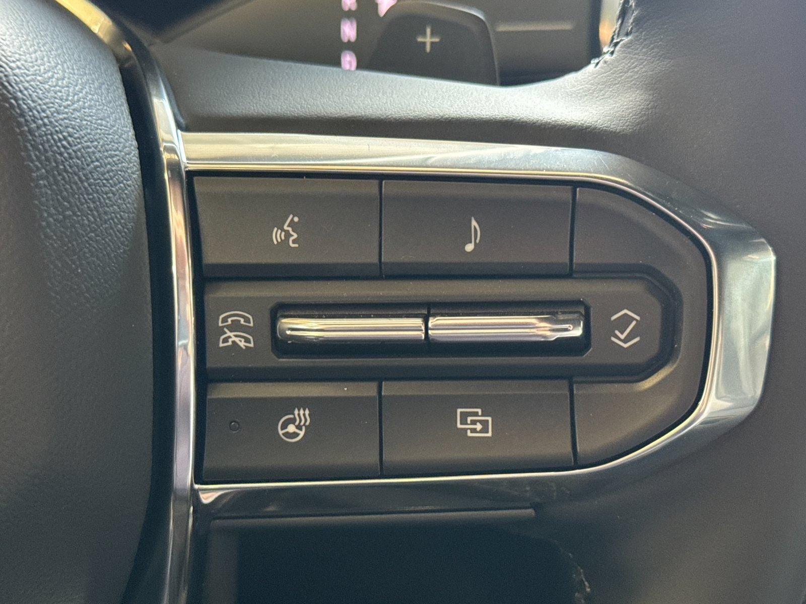 New 2026 GMC Acadia Elevation w/ LPO, All-Weather Package FWD image 29