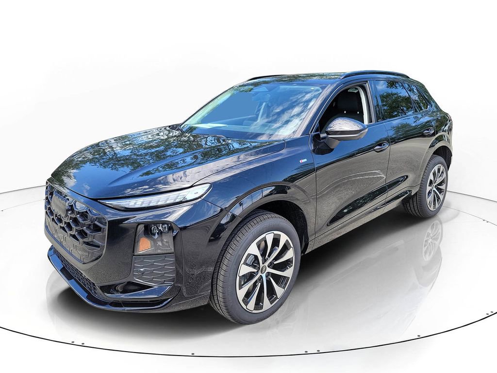 New 2026 Audi Q3 quattro 2.0T AWD/4WD image 2