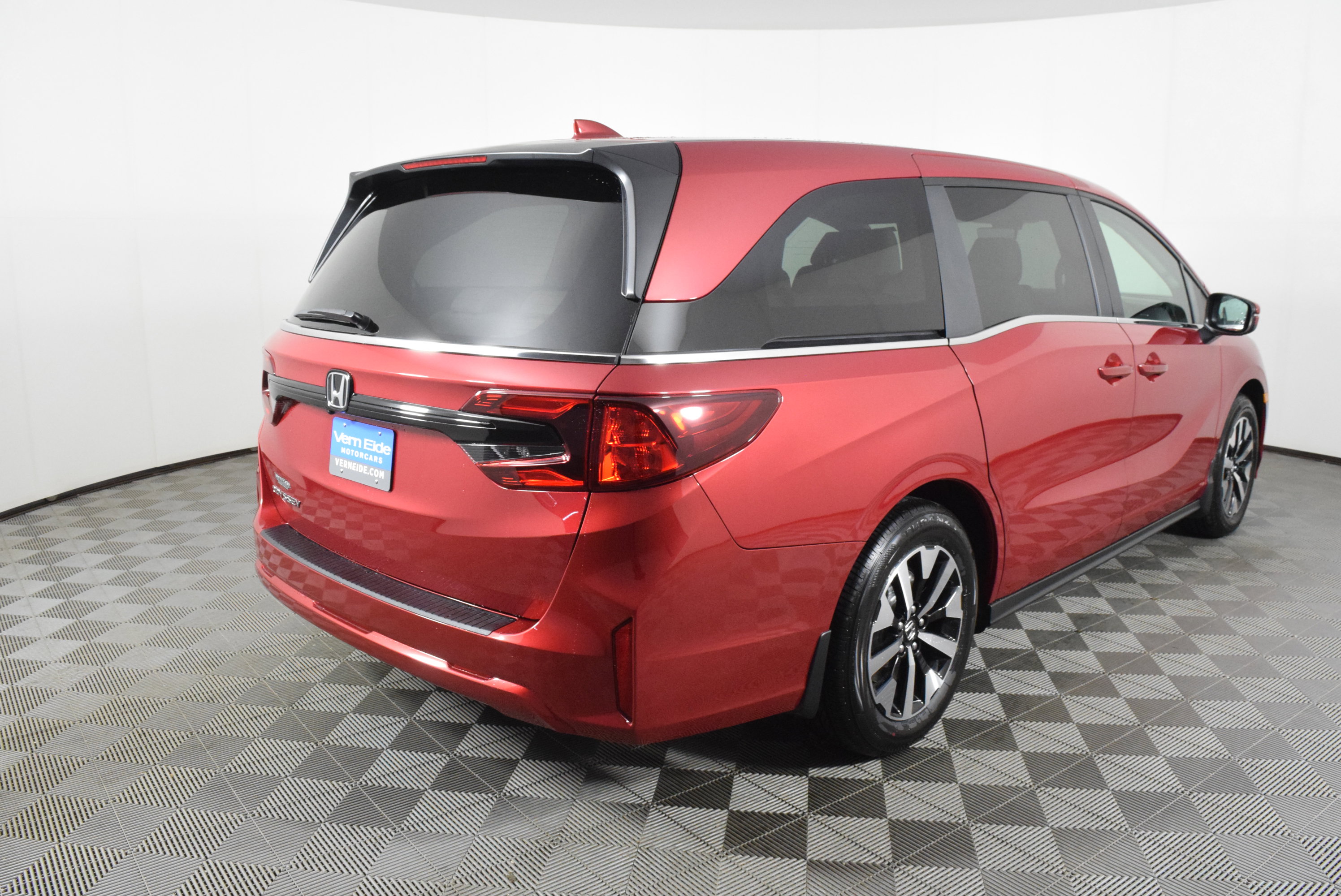 New 2026 Honda Odyssey EX-L image 6