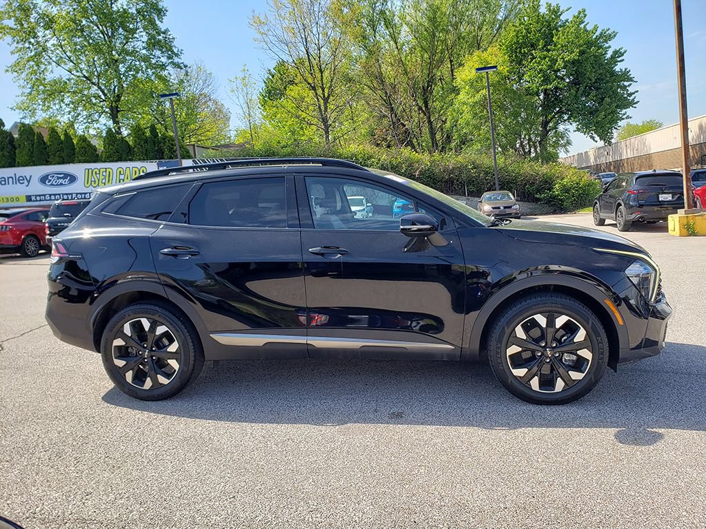 Used 2023 Kia Sportage X-Line w/ X-Line Premium Package AWD/4WD image 4