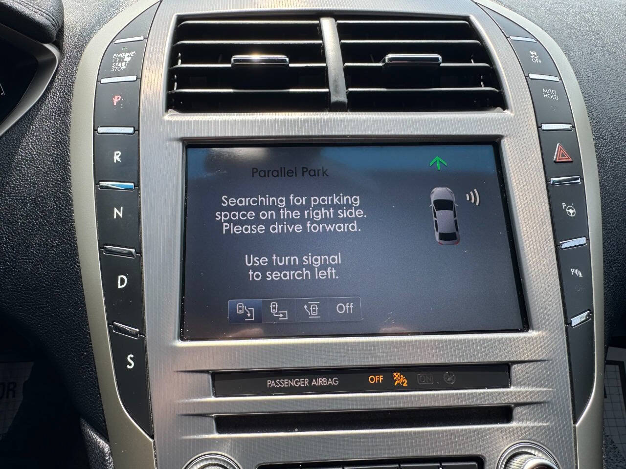 Used 2019 Lincoln MKZ Reserve AWD/4WD image 23