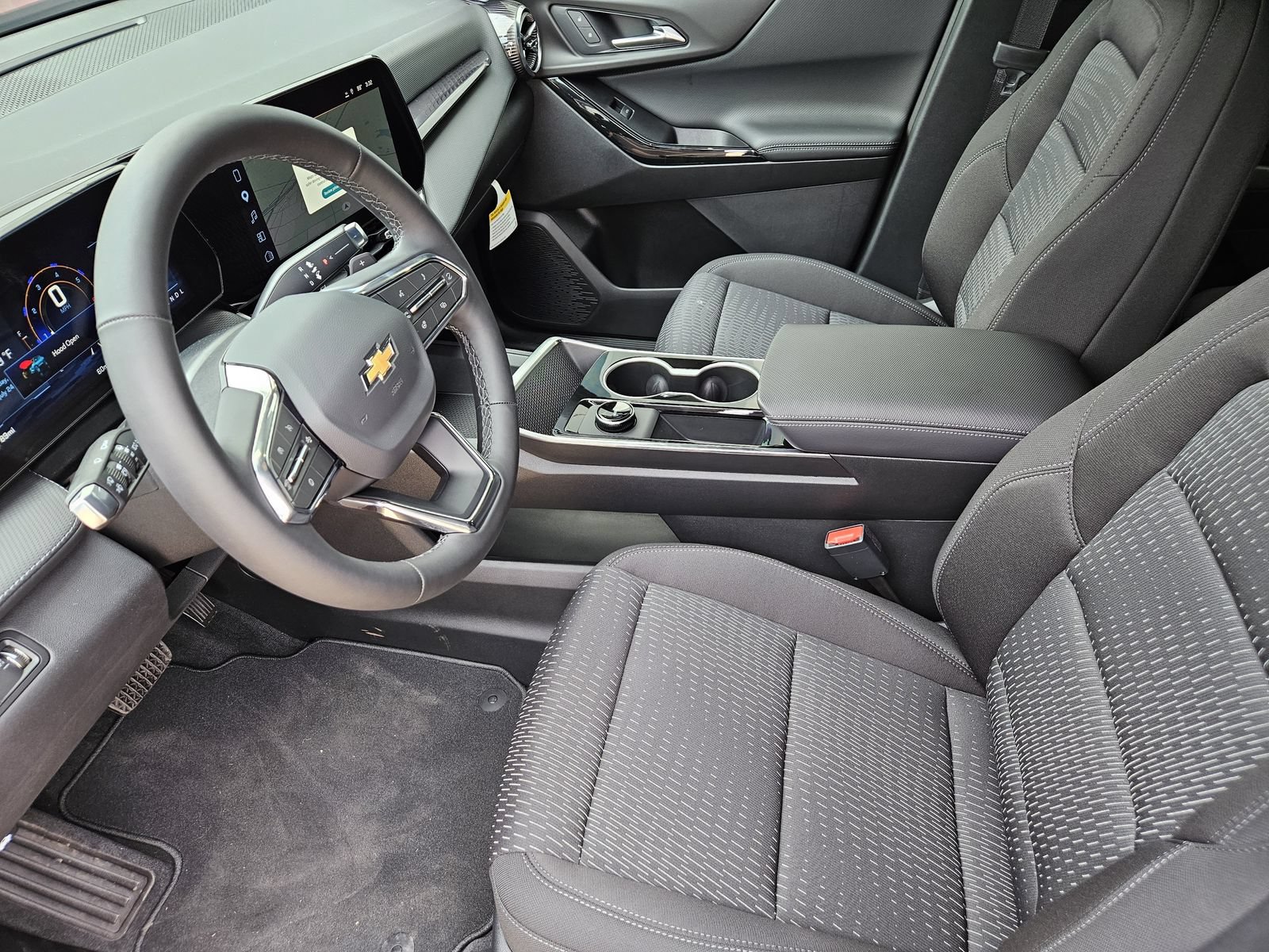 New 2027 Chevrolet Equinox LT FWD image 14