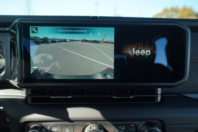 New 2026 Jeep Gladiator Rubicon AWD/4WD image 25
