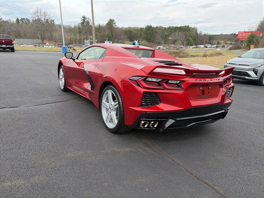 Used 2024 Chevrolet Corvette Stingray Premium Conv w/ Z51 Performance Package image 5