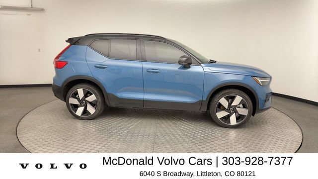 Certified 2023 Volvo XC40 Recharge Ultimate w/ Protection Package Premier AWD/4WD image 9