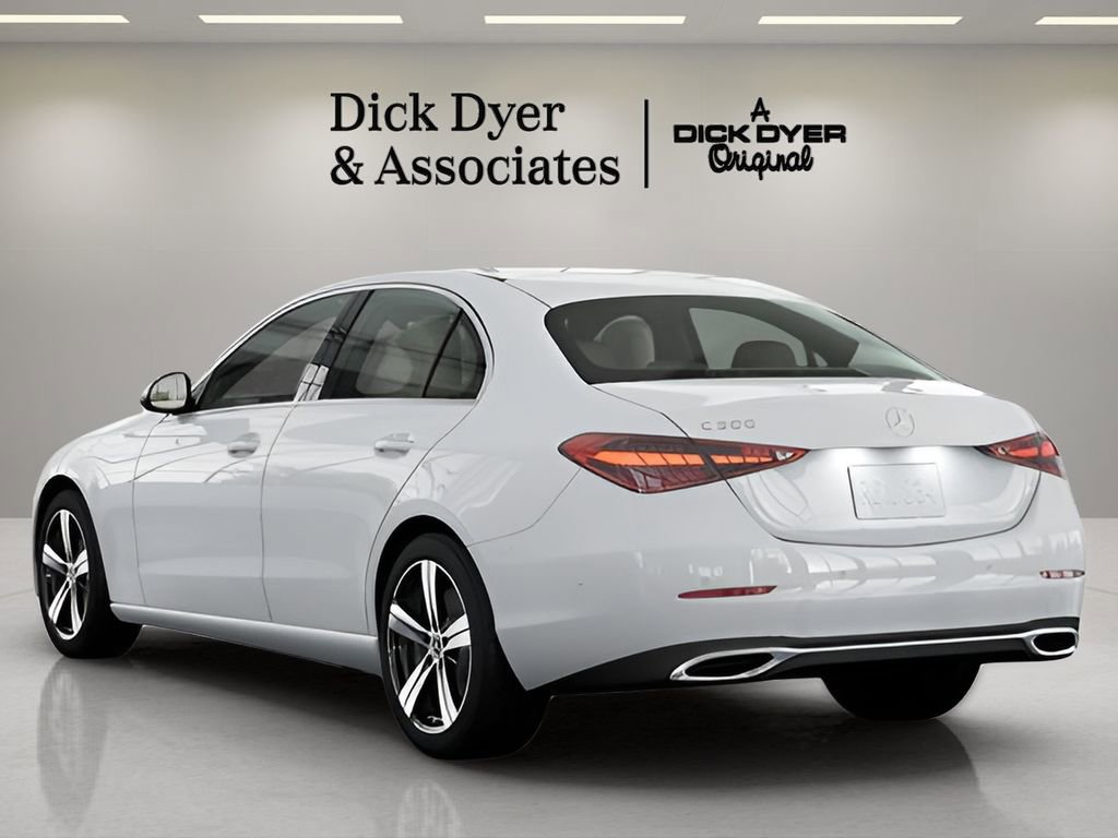Used 2025 Mercedes-Benz C 300 Sedan image 23