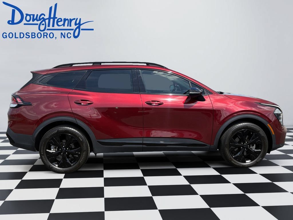 Used 2025 Kia Sportage X-Line w/ Premium Package AWD/4WD image 6