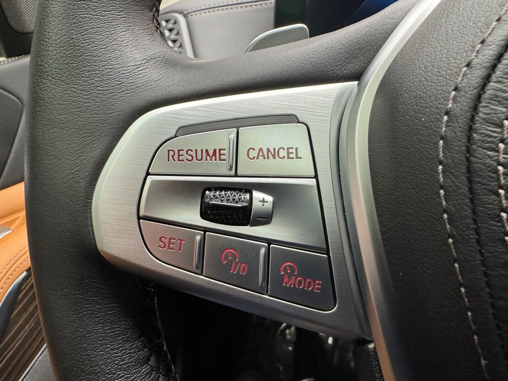 Certified 2025 BMW X7 xDrive40i w/ Executive Package image 23