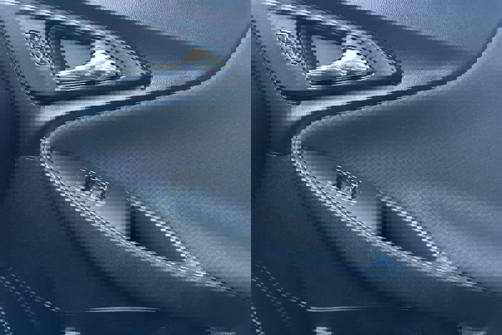 Used 2017 Chevrolet Malibu LT image 19