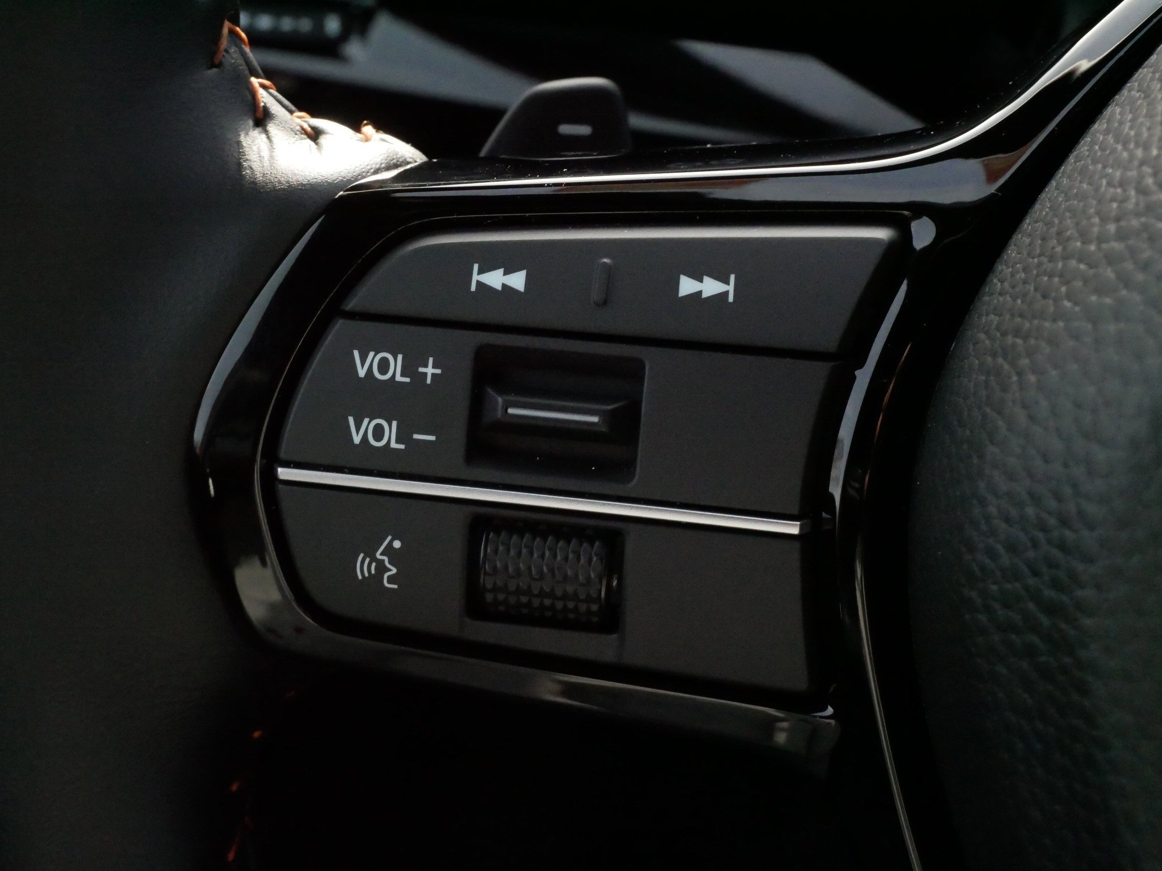 Certified 2026 Honda CR-V Sport Touring image 27