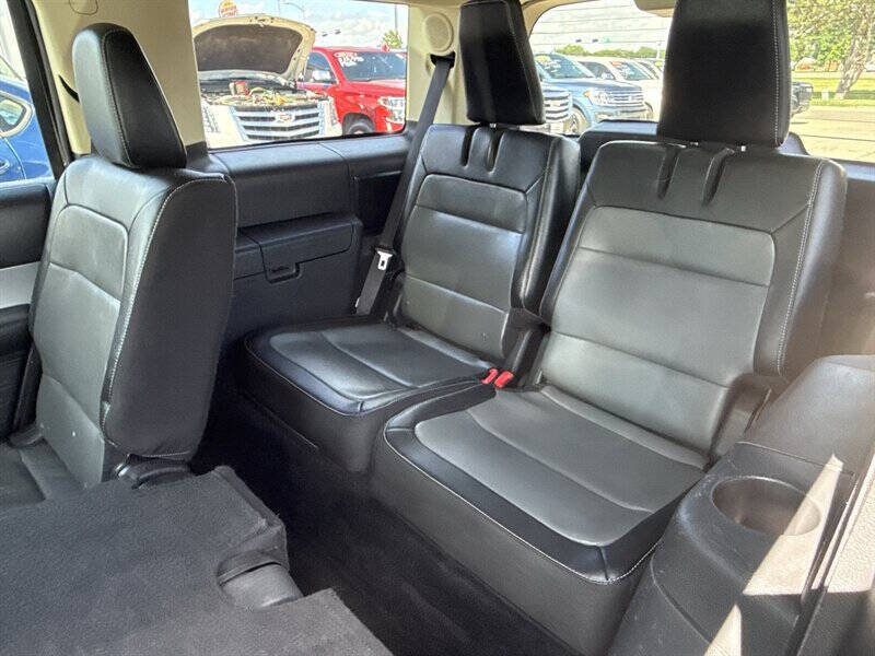 Used 2014 Ford Flex Limited w/ Equipment Group 303A AWD/4WD image 21