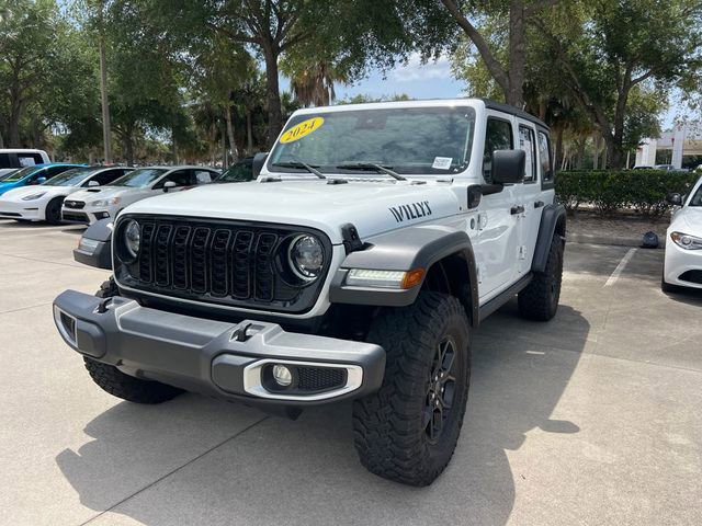 Used 2024 Jeep Wrangler Unlimited AWD/4WD image 4