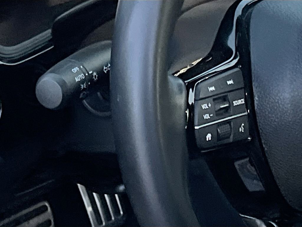 Used 2025 Honda Civic Sport image 10